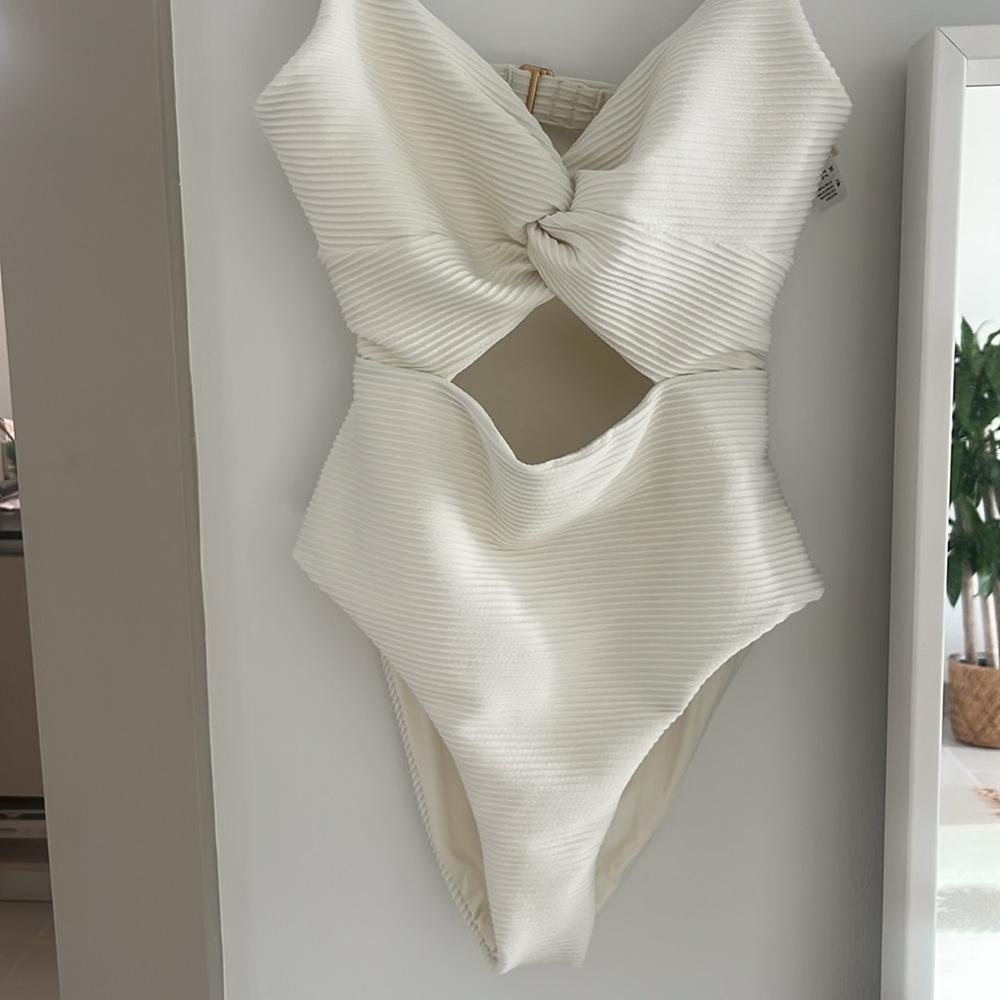 New White Cut-Out Swimsuit
